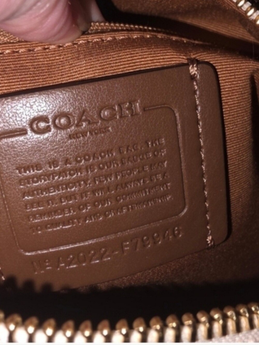 Coach Back Pack - Picture 6 of 8